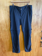 Load image into Gallery viewer, Size 14 Columbia Black Women&#39;s Pants
