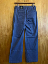 Load image into Gallery viewer, Size 2 Lands&#39; End Blue Women&#39;s Pants
