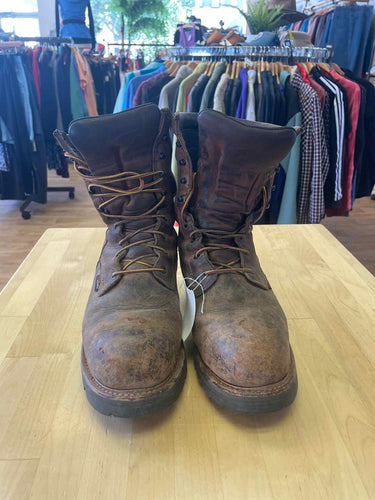 10.5 Red Wing Shoes EE Men's Boots - Janky Gear