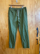 Load image into Gallery viewer, Size Medium United by Blue Green Women&#39;s Pants
