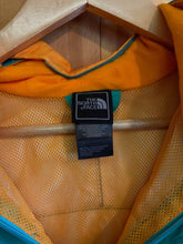 Load image into Gallery viewer, Size XS North Face Men&#39;s Rain Jacket
