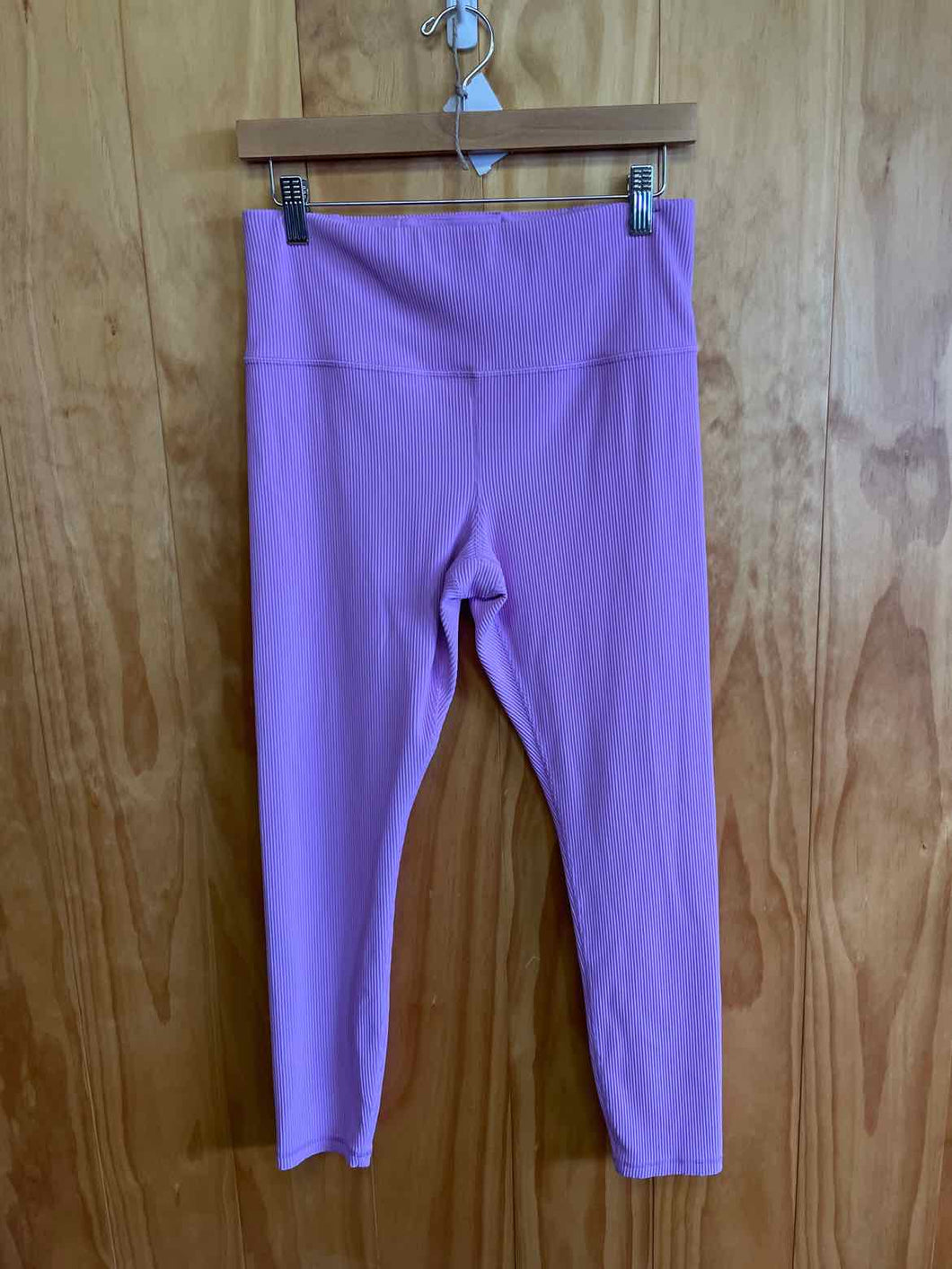 Size Large Athleta Lavender Women's Leggings