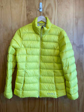 Load image into Gallery viewer, Women Size M Eddie Bauer Yellow Women&#39;s Light Jacket
