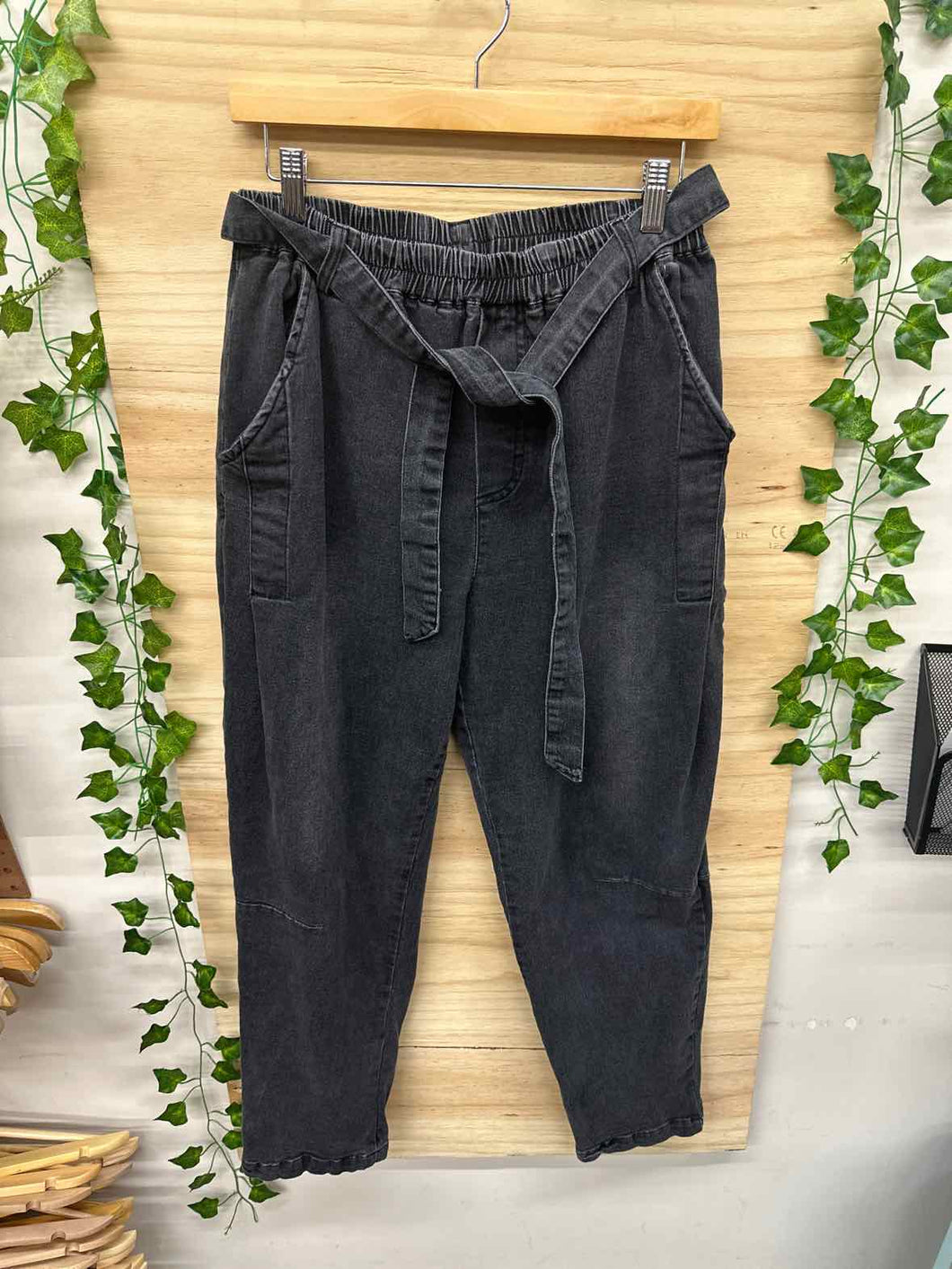 Size X-Large Mr. Donoo Black Women's Jeans