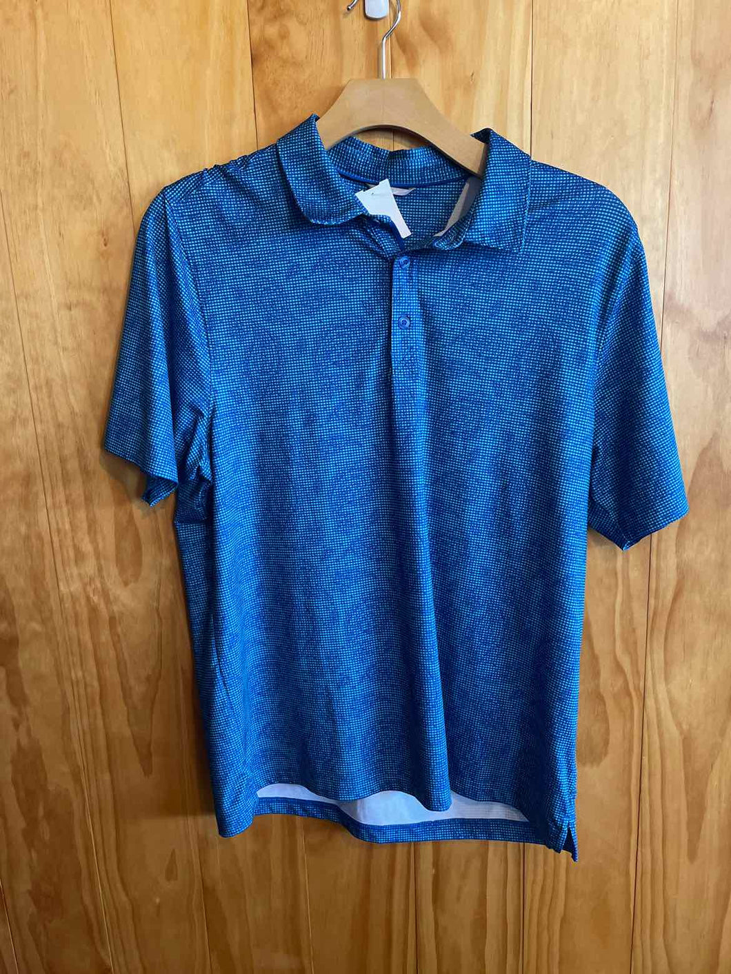 Size Large Cutter & Buck Men's Short Sleeve Shirt