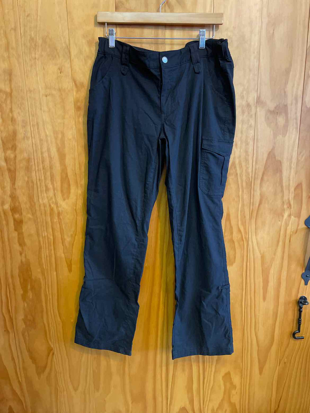 Size 12x31 Duluth Trading Black Women's Pants