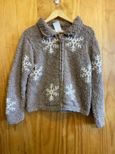 Load image into Gallery viewer, Size Medium The Sweater Venture Women&#39;s Sweater &amp; Sweatshirt
