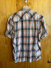 Load image into Gallery viewer, Size Large BKE Men&#39;s Short Sleeve Shirt
