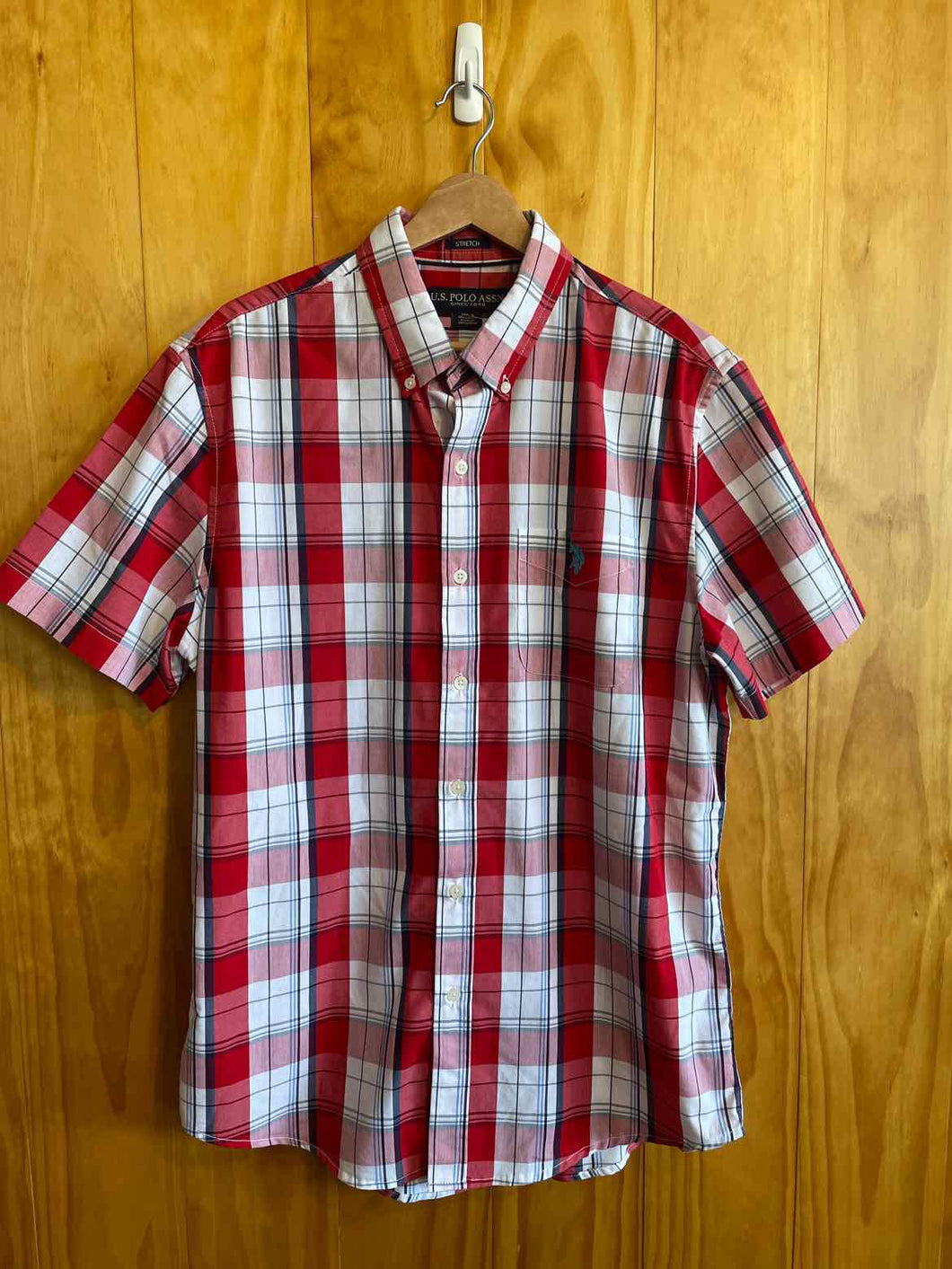 Size Medium U.S. POlo Assn. Men's Short Sleeve Shirt