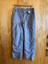 Load image into Gallery viewer, Size 6 The North Face Gray Women&#39;s Hiking Pants
