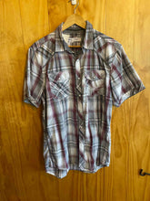 Load image into Gallery viewer, Size Large BKE Men&#39;s Short Sleeve Shirt
