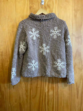 Load image into Gallery viewer, Size Medium The Sweater Venture Women&#39;s Sweater &amp; Sweatshirt
