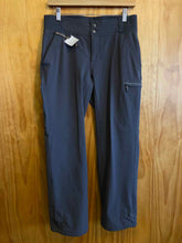 Load image into Gallery viewer, Size 6 Duluth Trading Gray Women&#39;s Hiking Pants
