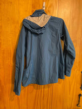 Load image into Gallery viewer, Women Size XL REI Teal Women&#39;s Rain Jacket
