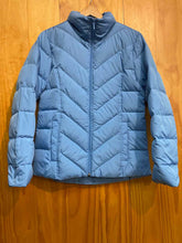 Load image into Gallery viewer, Women Size X-Small Lands End Light Blue Women&#39;s Winter Jacket
