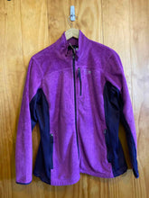 Load image into Gallery viewer, Women Size Large Mountain Hardwear Purple Women&#39;s Light Jacket
