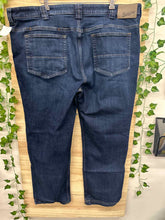 Load image into Gallery viewer, Size 42 Duluth Trading Men&#39;s Jeans
