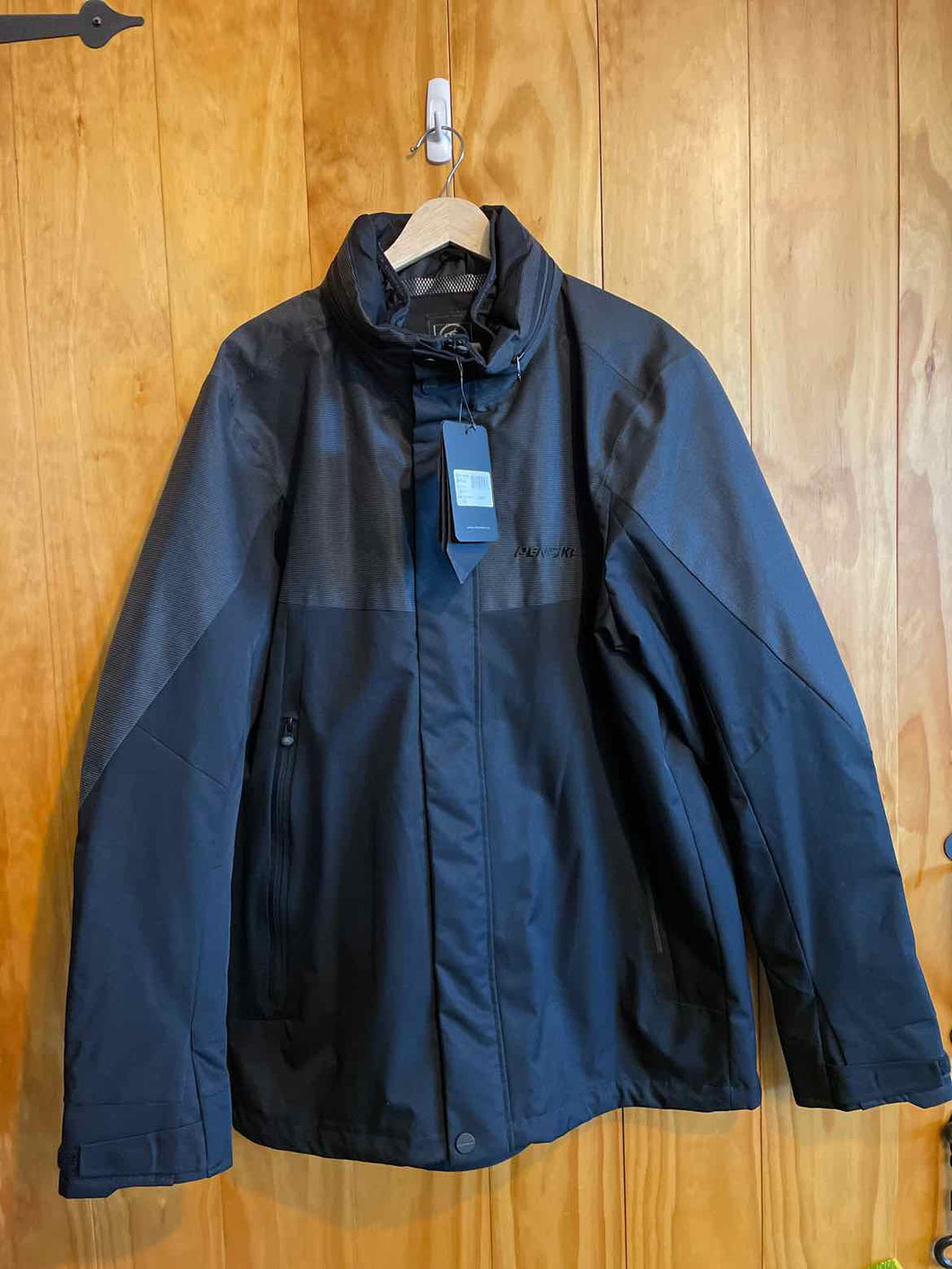 Size XL Stormtech Men's Light Jacket