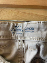 Load image into Gallery viewer, Size 34x30 IZOD Men&#39;s Pants
