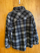 Load image into Gallery viewer, Size XL Sage Black Women&#39;s Long Sleeve Shirt
