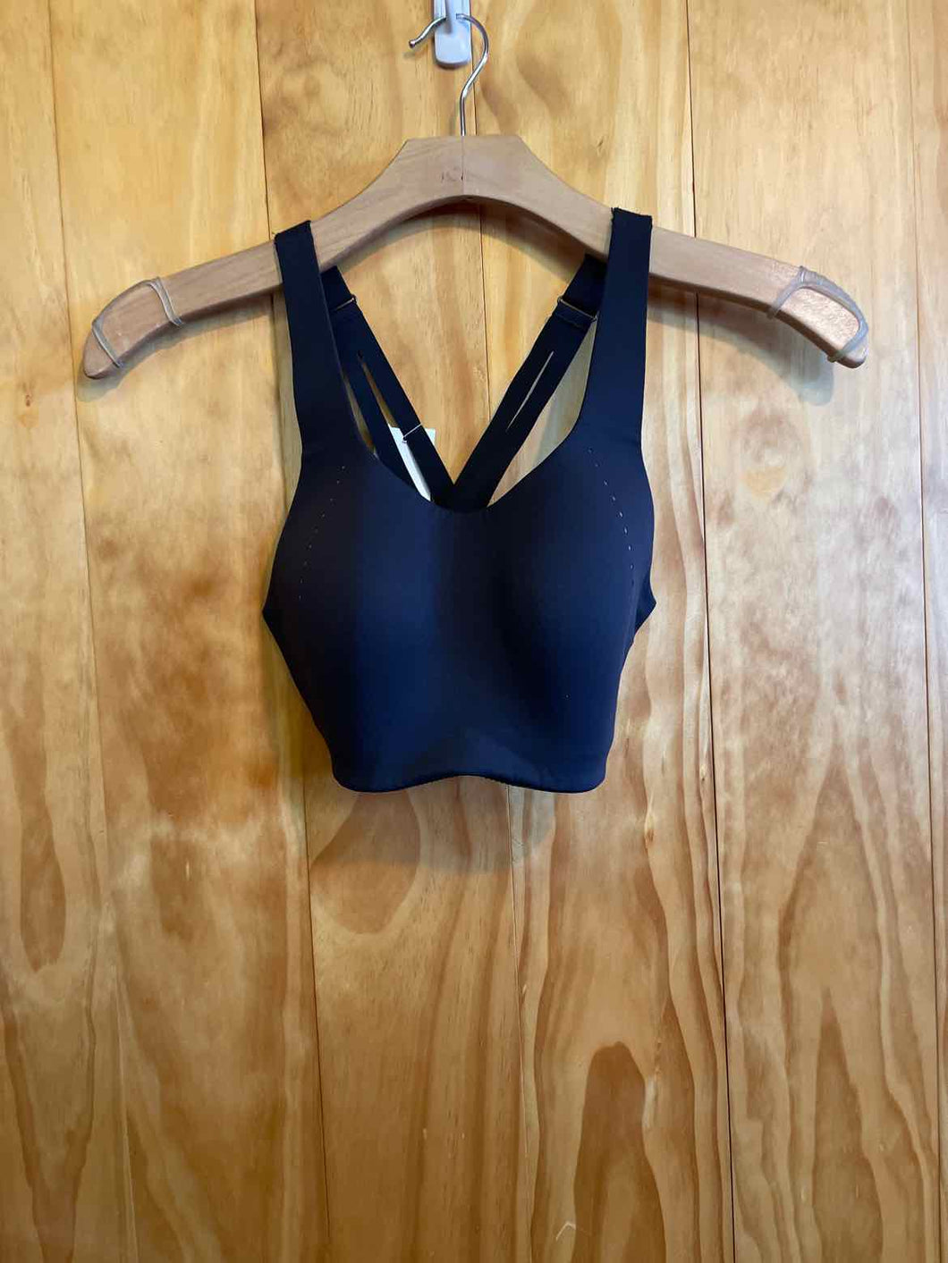 Size 34D Lululemon Black Women's Sports Bras