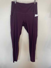 Load image into Gallery viewer, Size Medium Vogo Purple Women&#39;s Leggings
