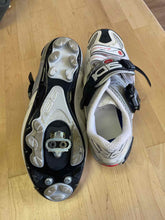 Load image into Gallery viewer, Sidi 40 Cycling Shoes
