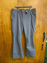 Load image into Gallery viewer, Size Large Burton Mint Green Women&#39;s Snow Pants
