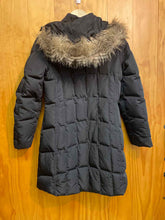 Load image into Gallery viewer, Women Size Petite Small Eddie Bauer Black Women&#39;s Winter Jacket
