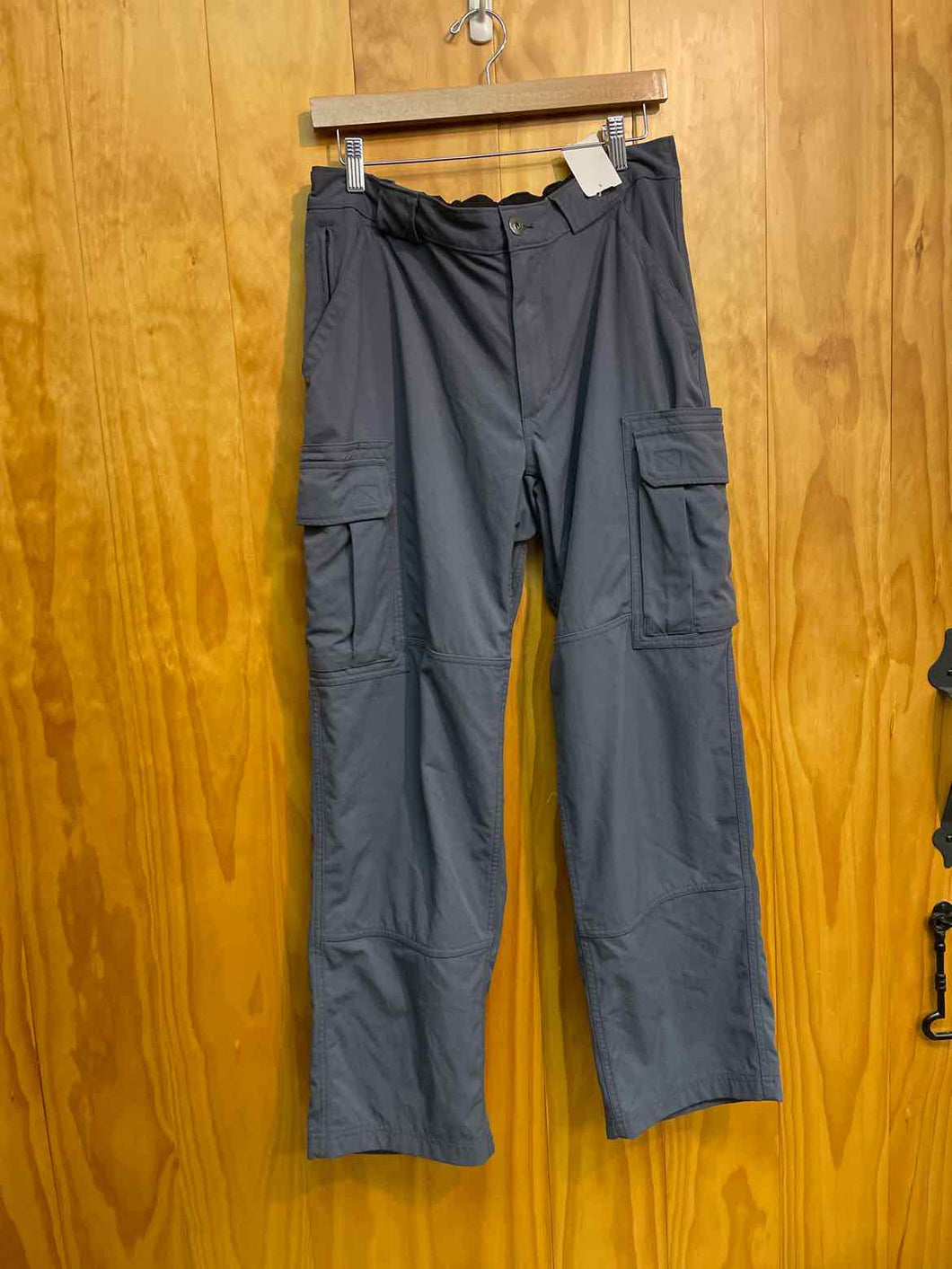 Size L x 30 Duluth Trading Men's Pants