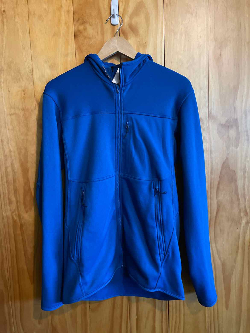 Mens Size Medium Arc'teryx Men's Hoodie