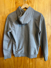 Load image into Gallery viewer, Size Small Patagonia Men&#39;s Sweater &amp; Sweatshirt
