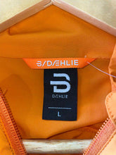 Load image into Gallery viewer, Size Large Daehlie Men&#39;s Light Jacket
