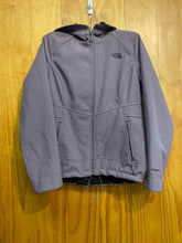 Load image into Gallery viewer, Women Size M The North Face Purple Women&#39;s Winter Jacket
