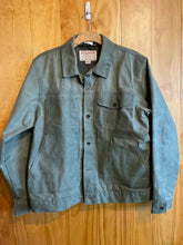 Load image into Gallery viewer, Size XXL Filson Men&#39;s Sweater &amp; Sweatshirt
