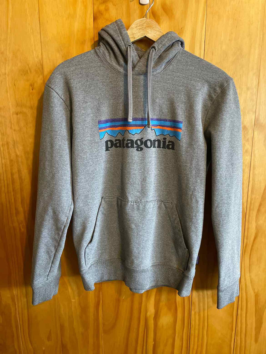 Size Small Patagonia Men's Sweater & Sweatshirt