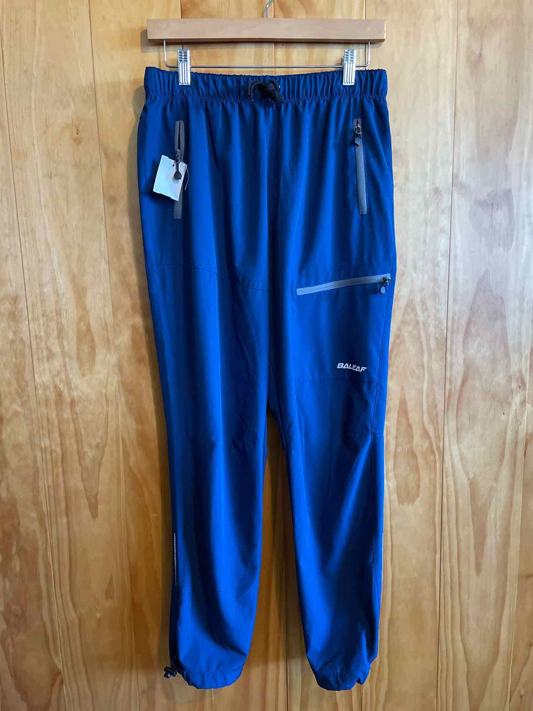 Size Medium Baleaf Men's Pants