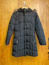 Load image into Gallery viewer, Women Size Petite Small Eddie Bauer Black Women&#39;s Winter Jacket
