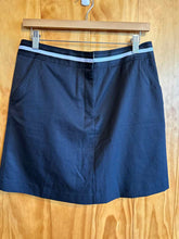 Load image into Gallery viewer, Size 6 Tommy Hilfiger Black Skirt
