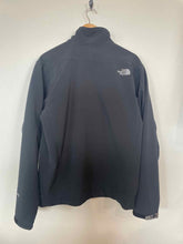 Load image into Gallery viewer, Size Medium The North Face Men&#39;s Light Jacket
