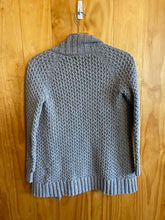 Load image into Gallery viewer, Size Small Patagonia Gray Women&#39;s Sweater &amp; Sweatshirt
