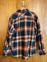 Load image into Gallery viewer, Size XL Filson Men&#39;s Sweater &amp; Sweatshirt
