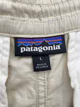 Load image into Gallery viewer, Size Large Patagonia Men&#39;s Pants
