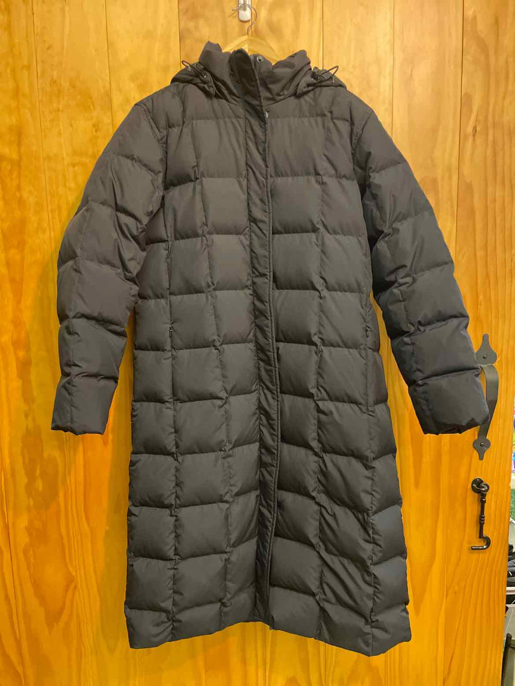 Women Size M Lands End Black Women's Winter Jacket