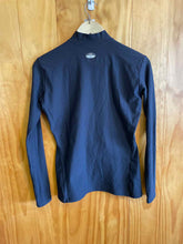 Load image into Gallery viewer, Size XL Under Armour Black Women&#39;s Long Sleeve Shirt
