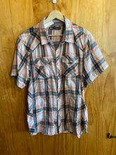 Load image into Gallery viewer, Size Large BKE Men&#39;s Short Sleeve Shirt
