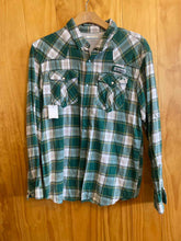 Load image into Gallery viewer, Size L Columbia Men&#39;s Flannel
