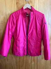 Load image into Gallery viewer, Women Size Small Mountain Hardwear Pink Women&#39;s Light Jacket
