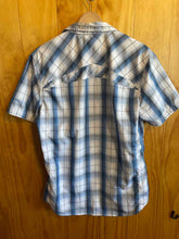 Load image into Gallery viewer, Size Medium BKE Men&#39;s Short Sleeve Shirt
