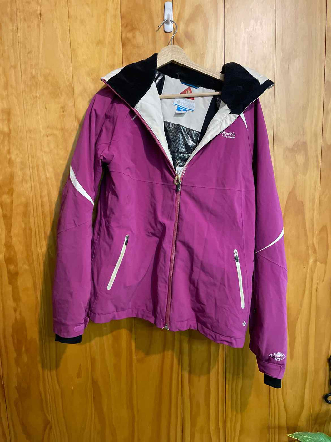 Women Size L Columbia Pink Women's Winter Jacket